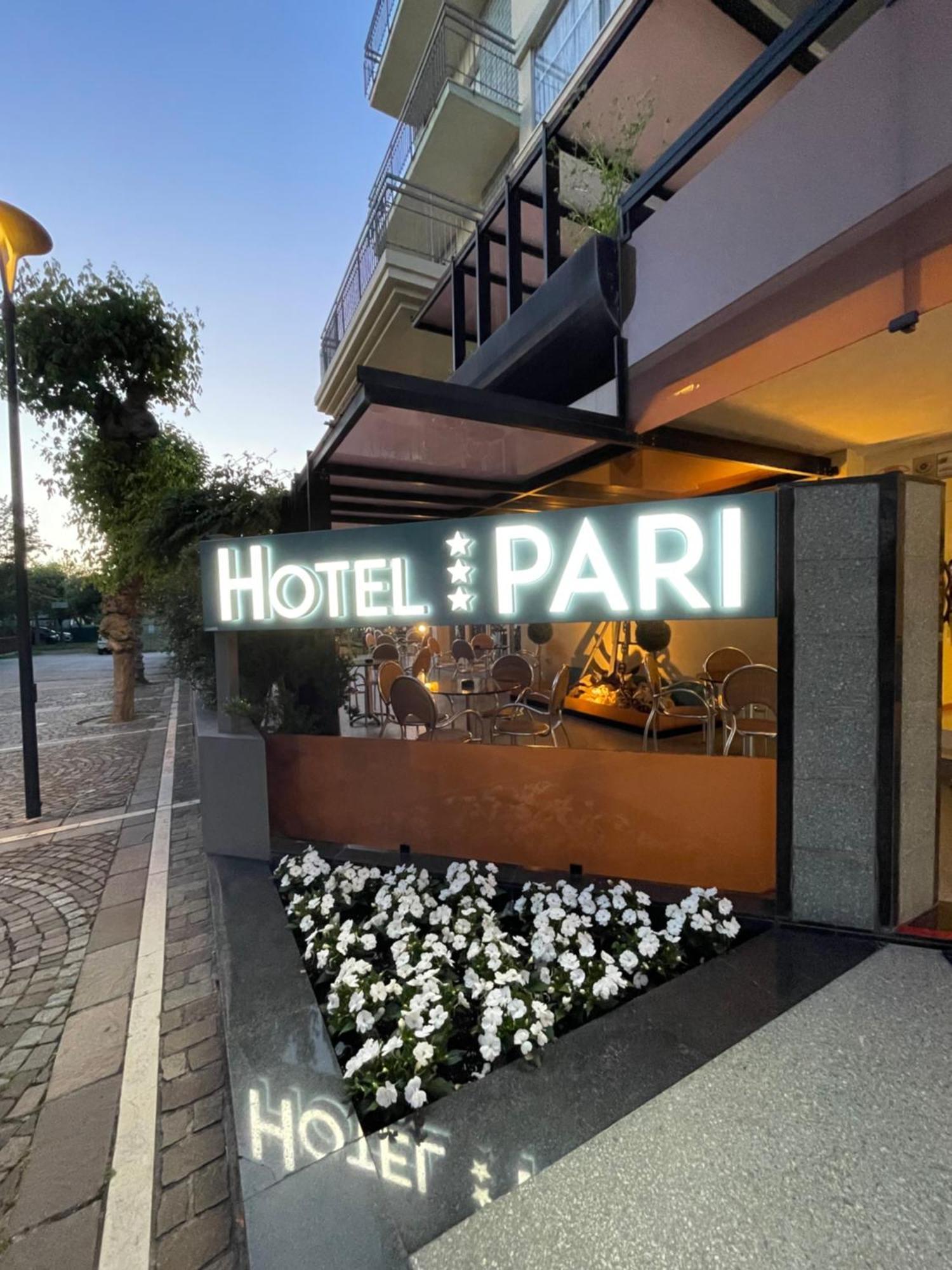 Hotel Pari 미사노아드리아티코 외부 사진
